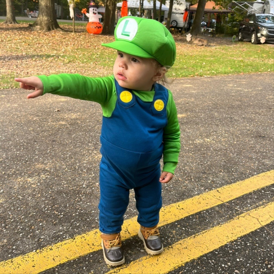 You can never get enough candy! Check out the updated list of trick-or-treat times and local trunk-or-treats all over the county and make sure the baskets and pillow cases stay full! 🍬🎃

visitcanton.com/blog/local-tri…