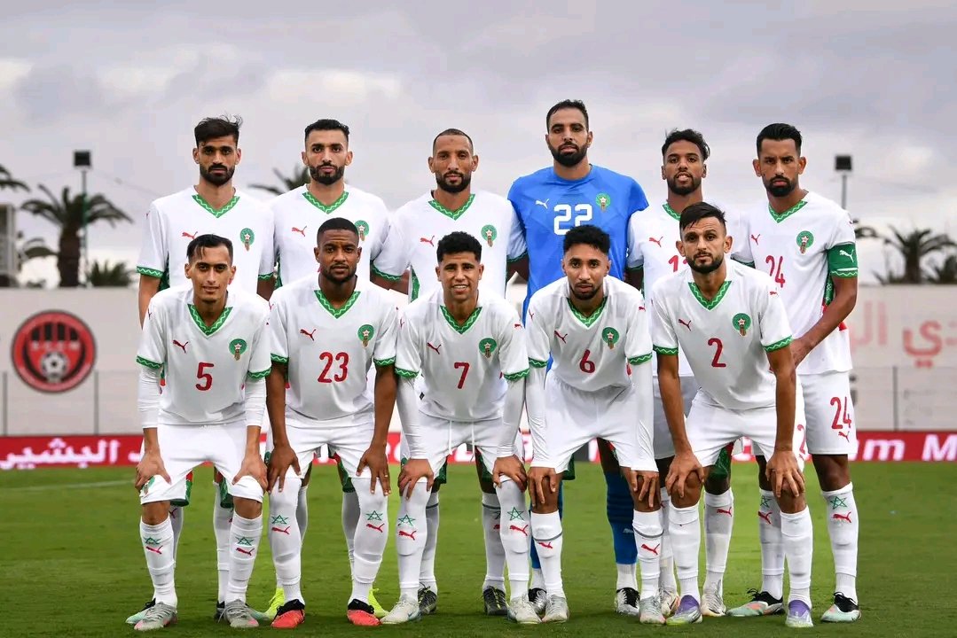 التشكيلة الأساسية للمنتخب المغربي للرديف الذي إنتصر اليوم على حساب المنتخب المصري بهدفي رضى سليم ومحمود بنتايك .
شهاب ، عبد الحميد ، الوادني ، مفيد ، الموساوي ، حريمات ، خيري ، سليم ، أيت أورخان ، مهري وهنوري♥️🇲🇦