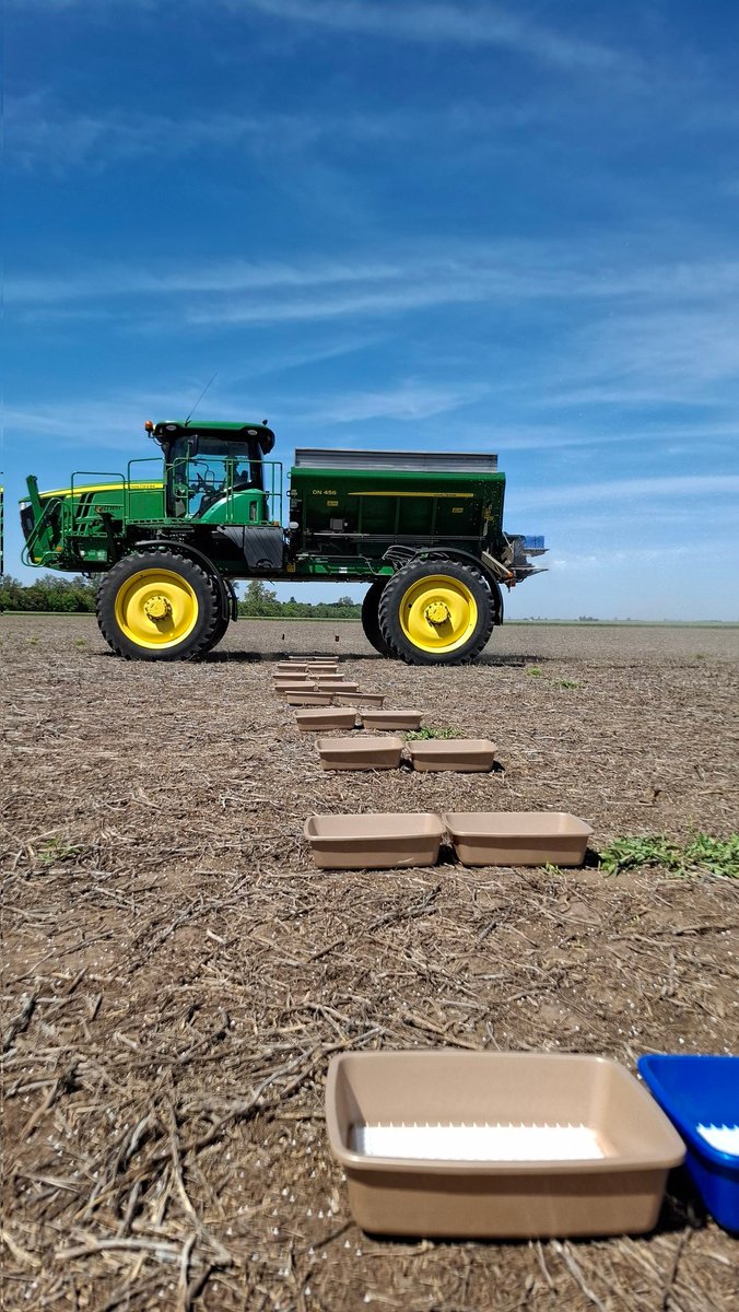 rmpeck2012's tweet photo. LA CALIFORNIA, jornada de @NutrienDigital zona norte, taller de capacitación y puesta a punto de equipos de platillos y barral. Prescripciones, ajustes, calibraciones y registros de datos!!! 
Hay equipo!!! https://t.co/D3f043LsKc