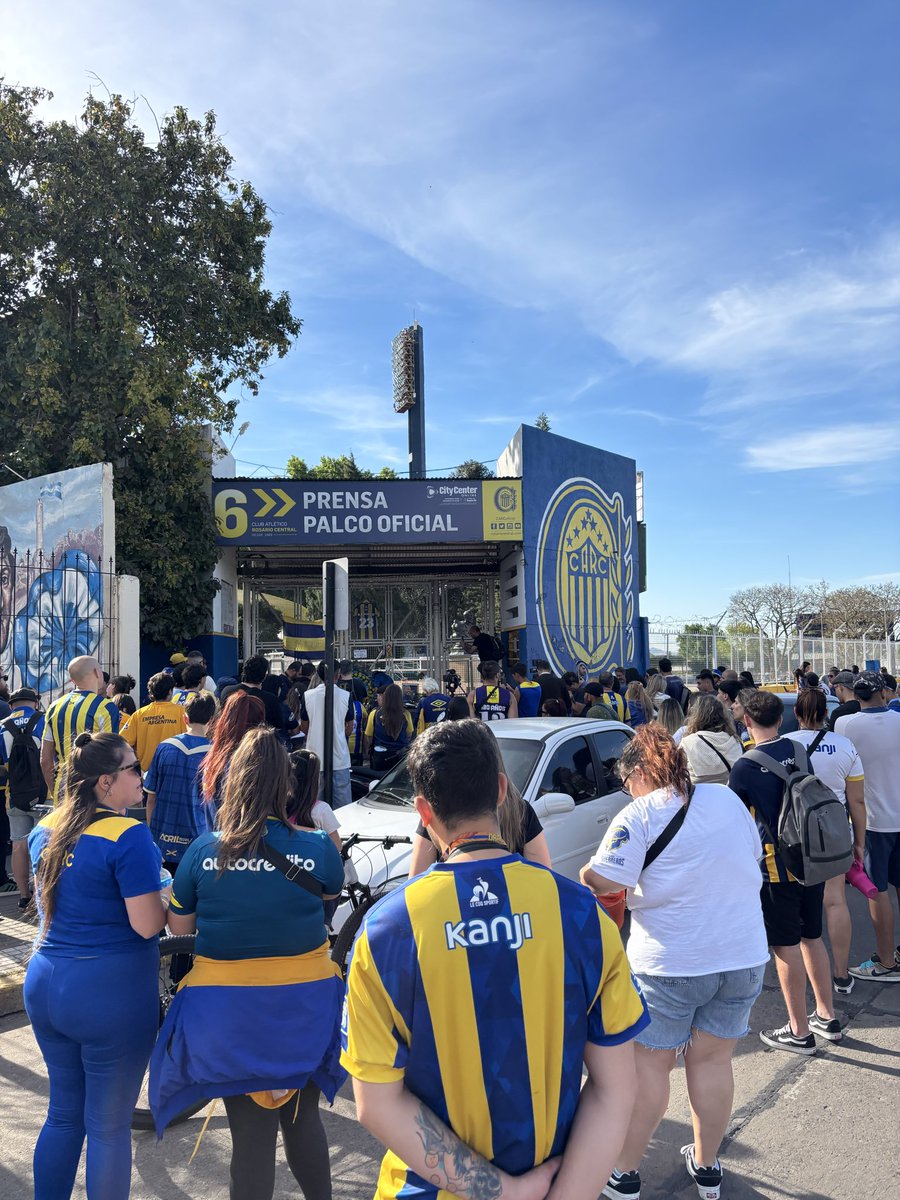 Arroyito Carnaval 🇺🇦 tweet media