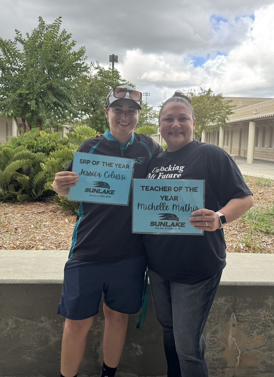 slhsprincipal's tweet photo. Congratulations to Coach Jess,
SRP of the Year and Mrs. Mathis, Teacher of the Year!  Well-deserved recognition of your every day EXCELLENCE! It’s Great To Be A Sunlake Seahawk with you!!!! https://t.co/0THmop8Jzc