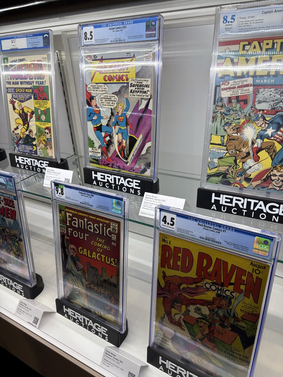 jeannevb's tweet image. It was a day #NYCC2025 #scriptchat