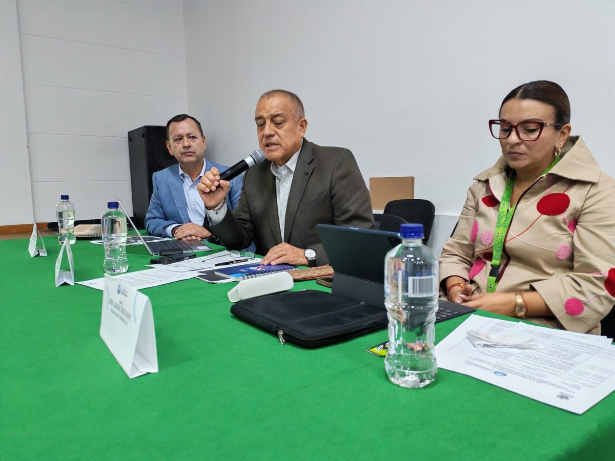 SecGobCundi's tweet photo. En el 5.º Comité Departamental del SRPA, se plantearon estrategias de prevención a través de asistencias técnicas; así como, la realización de actividades culturales, deportivas y convenios con instituciones educativas que los formen y así evitar la reincidencia. @ICBFColombia https://t.co/G2TQd3dMaA
