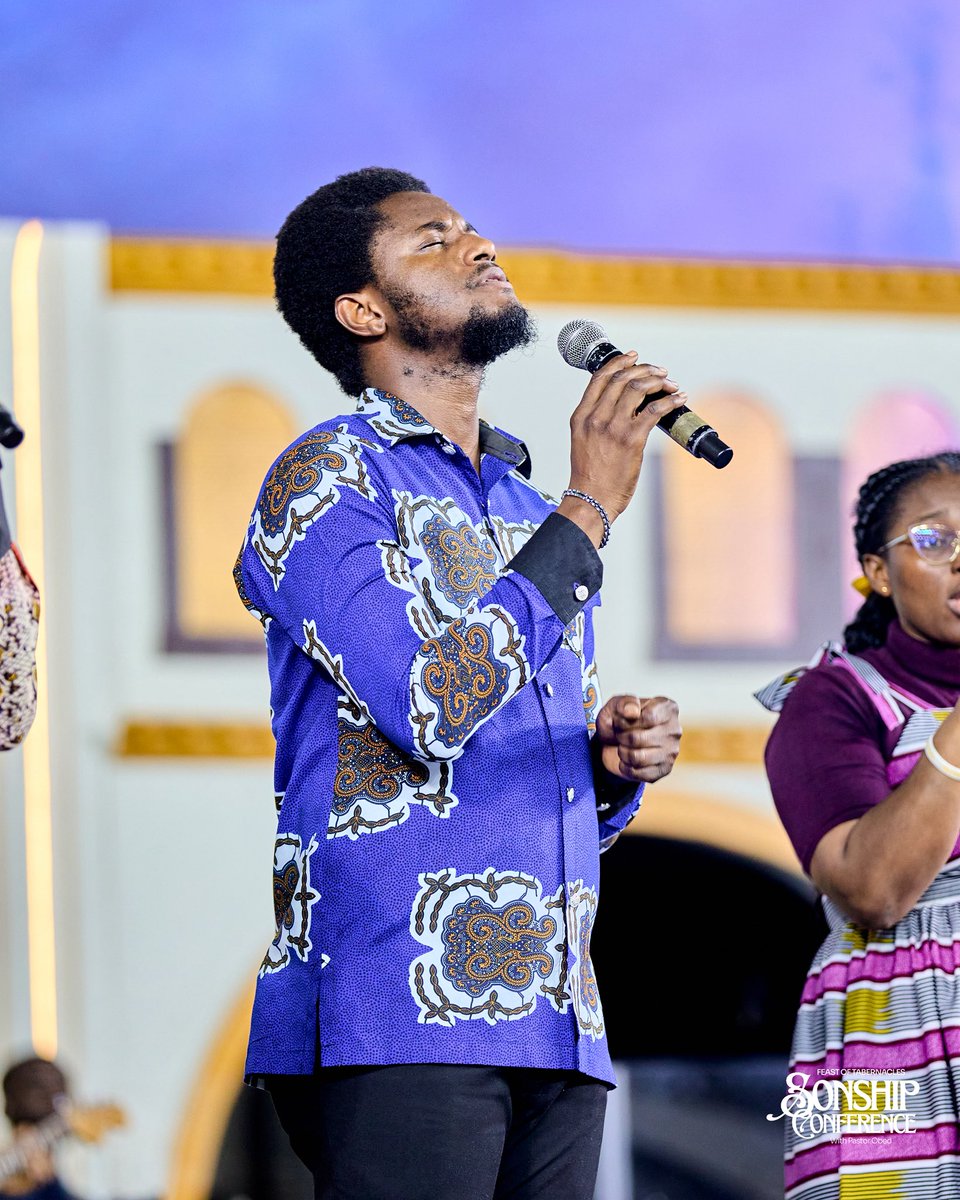 ChristCosmoInc's tweet image. With hands lifted and hearts surrendered, we declare -
🎵 We will serve no foreign god, nor any other treasure… 🎵

For He alone is our heart’s desire, the Spirit without measure.
unto His Name we bring our sacrifice of praise. 🙌🔥

#FeastOfTabernacles 
#SonshipConference