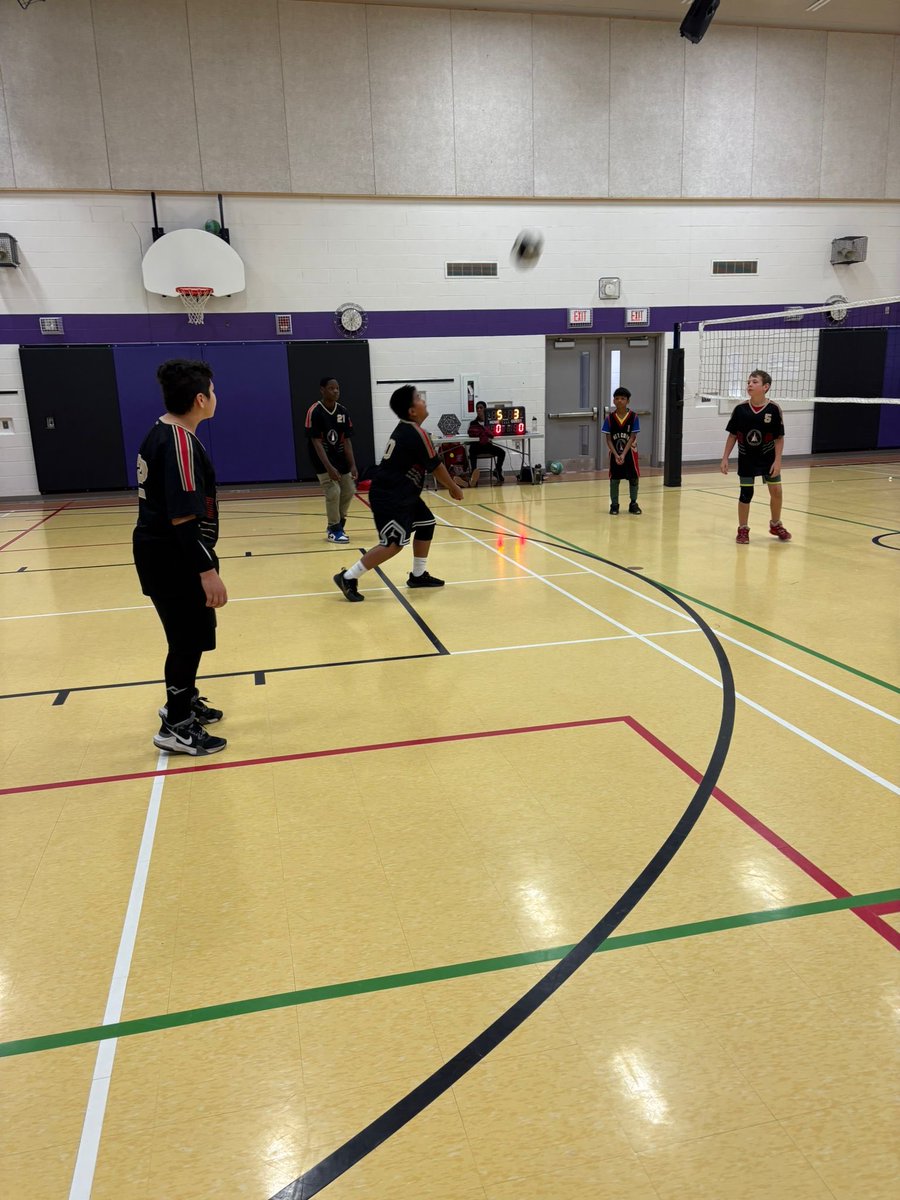 HCMaltonDPCDSB's tweet photo. Congratulations to our Junior Boys Volleyball team! They will be advancing to the Family’s Tournament!
#FlyArrowsFly https://t.co/2H4Tuj7J8k