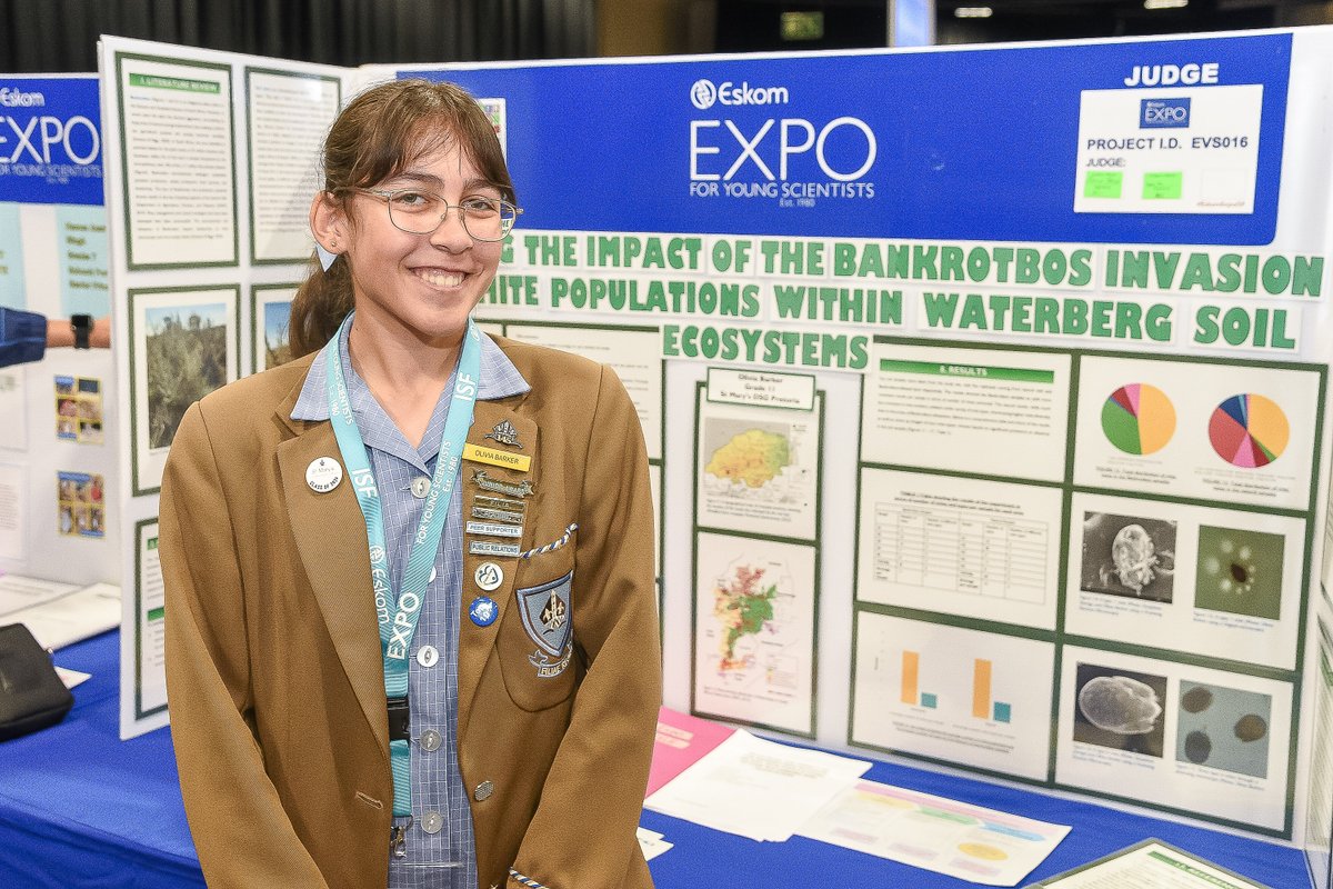 Exposcience's tweet photo. Congratulations to the recipient of the University of Pretoria/Dr Derek Gray Award,  Olivia Barker from St Mary's DSG Pretoria for the project, "Measuring the impact of the Bankrotbos invasion on soil mite populations within Waterberg soil ecosystems"
Watch live here: https://t.co/MNd5SL8ZFu
#DiscoverEskomExpo #EskomExpoISF