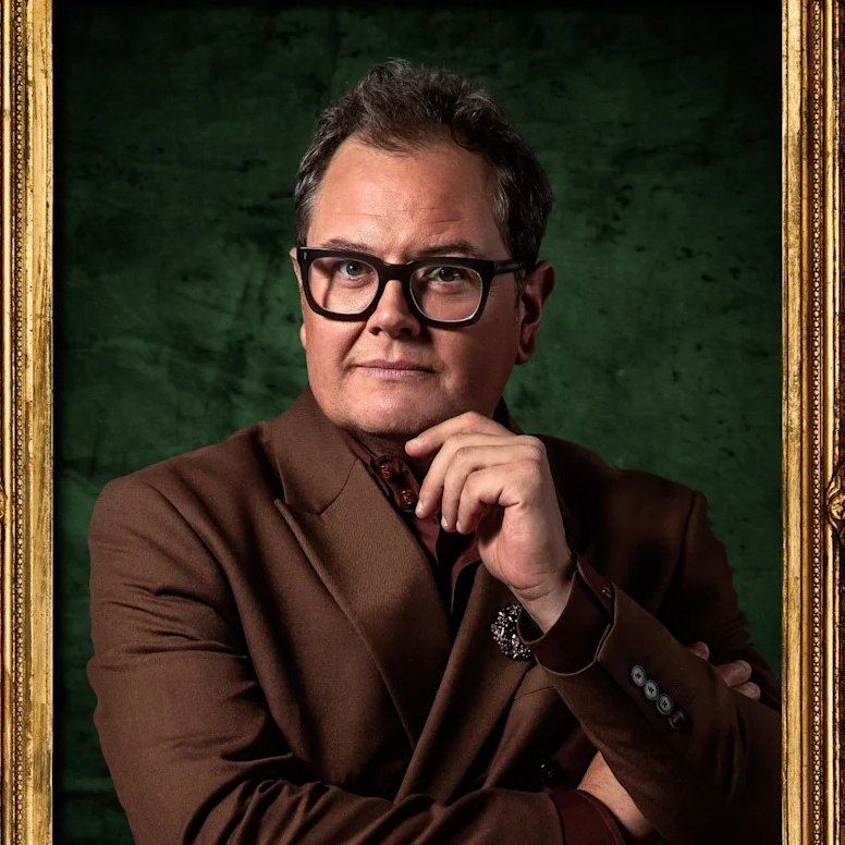 kevwgs's tweet image. Alan Carr is complete and utter TV gold and I won't be told otherwise #CelebrityTraitors