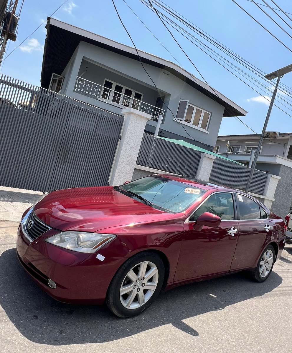Autorush2's tweet image. Any 8.5 million naira offer today for this Lexus ES350??🤔