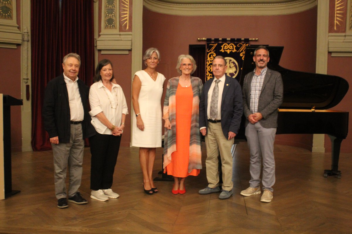 Nieves Hernández tweet media