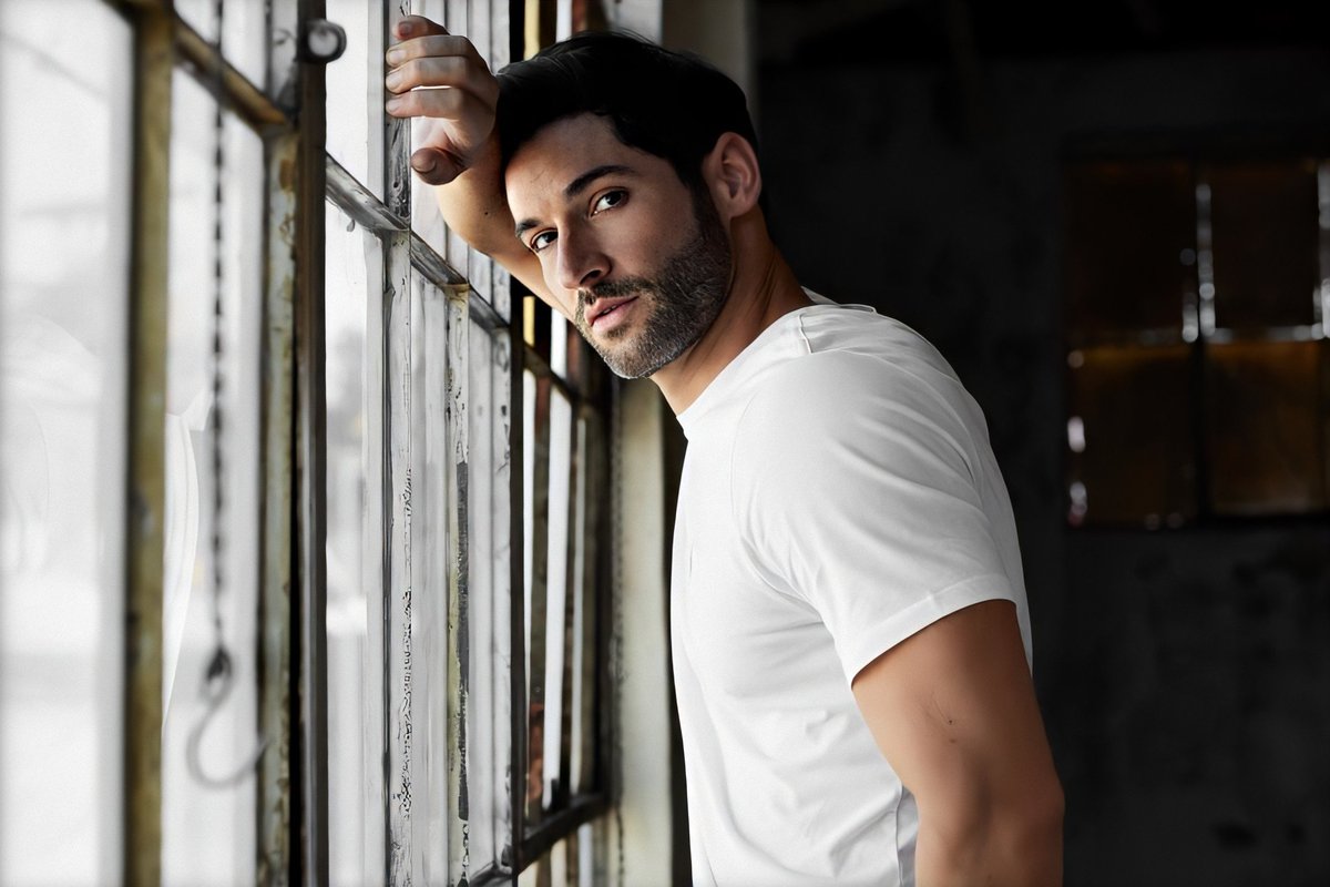 Post an actor or actress that starts with the letter T. 
(first or last)
#TomEllis
