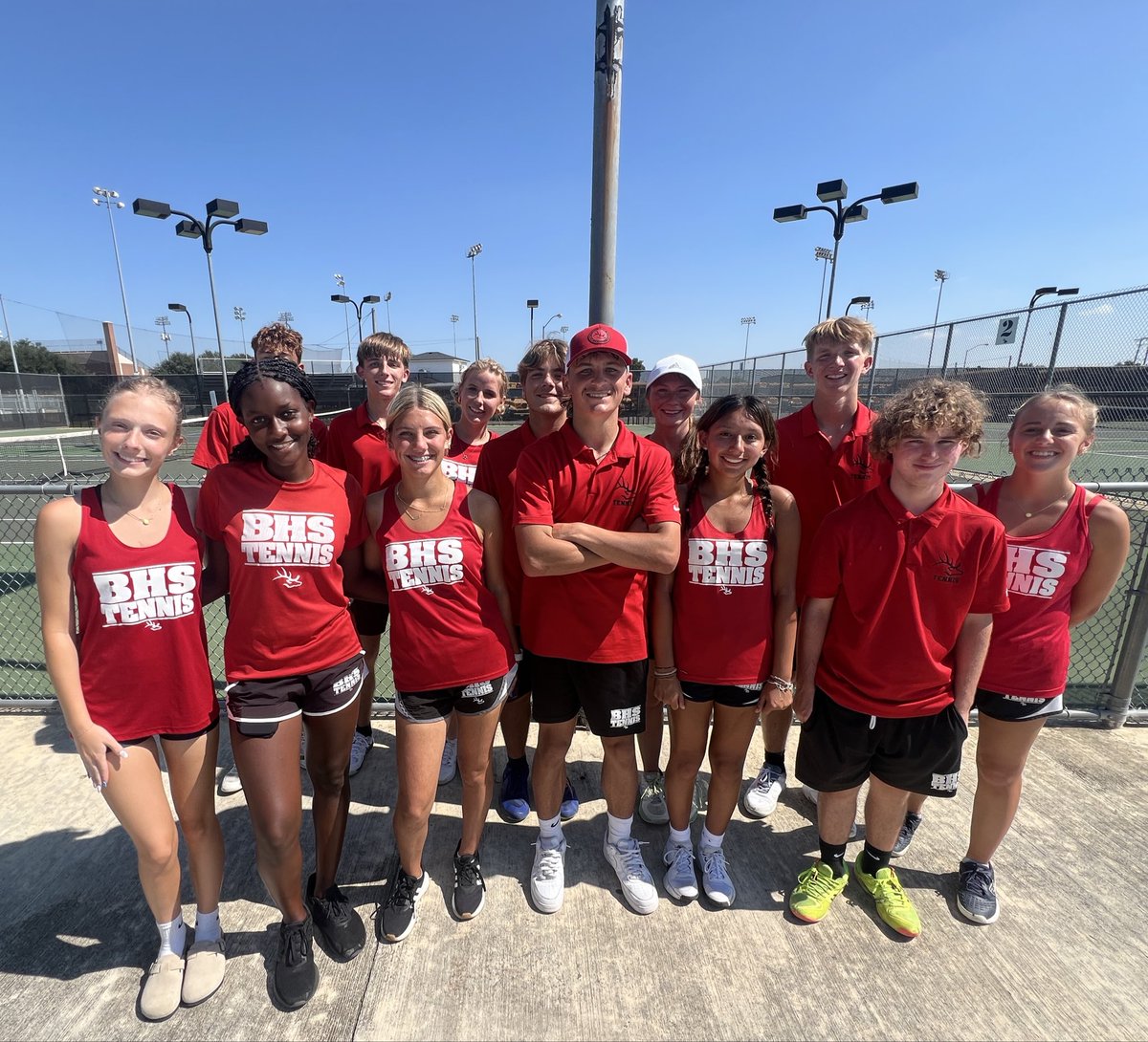 BHSTennis tweet media