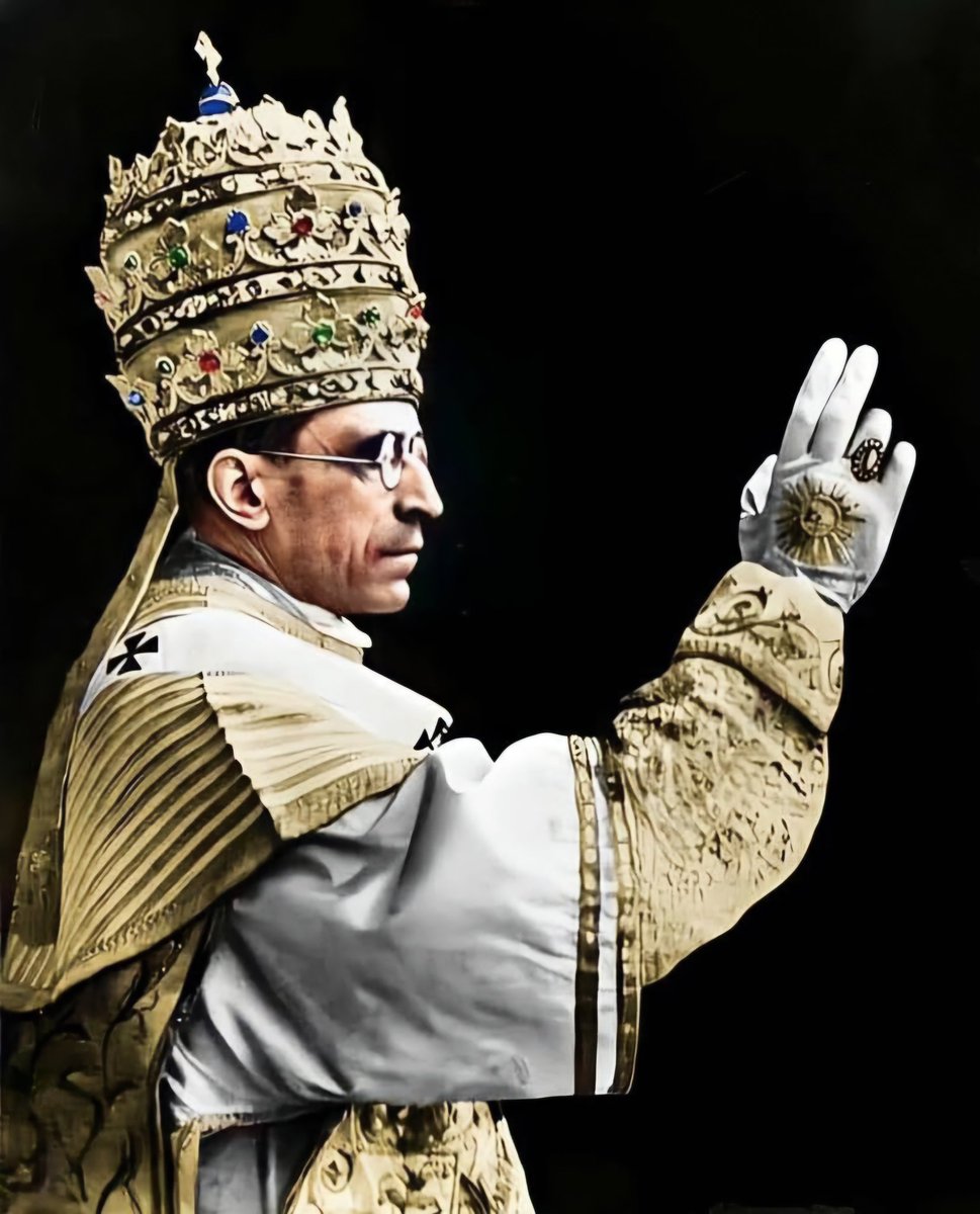 IMPERATORAUS's tweet image. Reject Modernism.

Embrace Tradition.