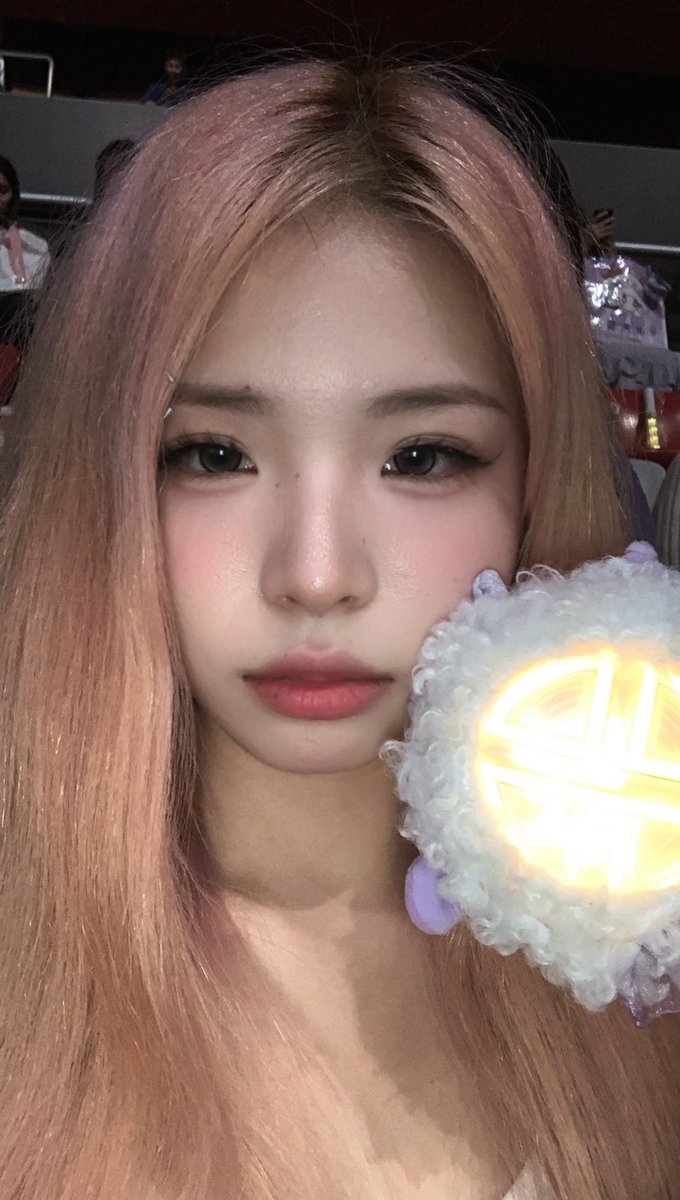 symborsk tweet media