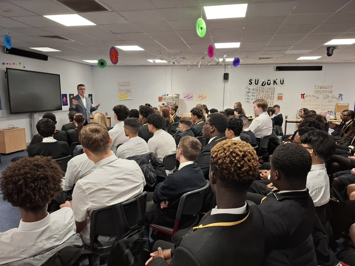 MissG_RE tweet media