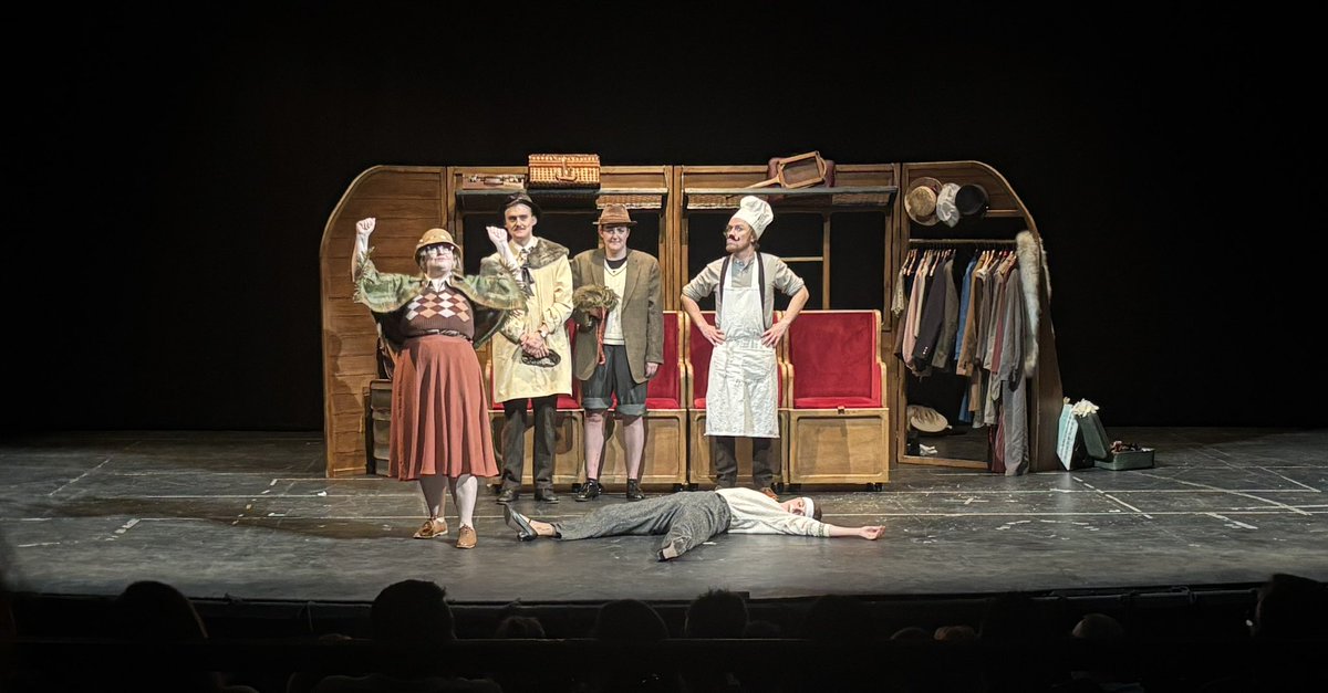 JUST SEEN MY FIRST IMPROV SHOWWWW :DDDD <a href="/PinchPunchImpro/">Pinch Punch Improv - Locomotive For Murder 🕵🏻‍♂️</a> YOU GUYS WERE AWESOME !!!!!! my brother was the one who suggested stoke-on-trent 😭 will definitely come and see you again 🙂‍↕️🫶