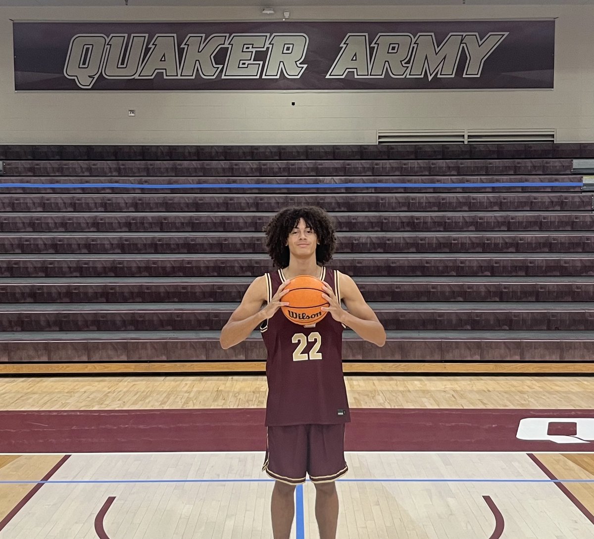 After a great visit with Coach Isaiah Cavaco and <a href="/CoachEtling/">Jim Etling</a>. I am grateful to receive an offer from Earlham University! <a href="/EarlhamBBall/">Earlham MBB</a>