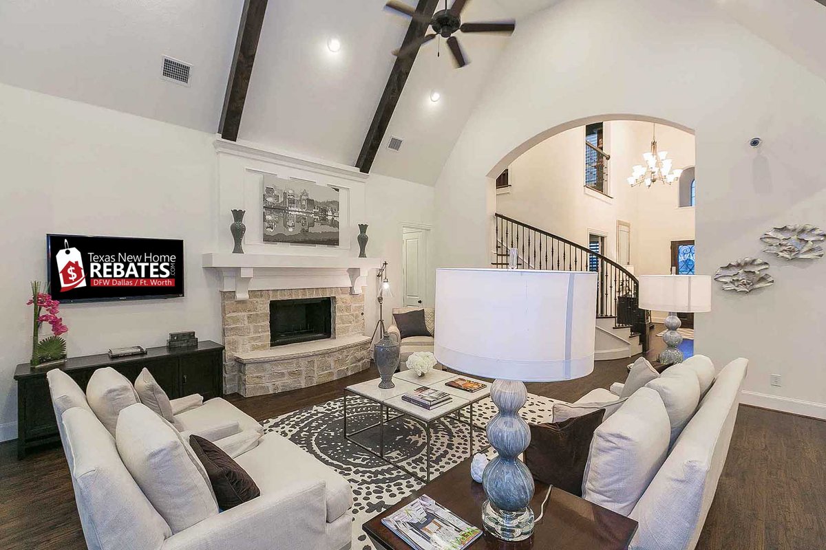 DFWHOTHOMEBUYS's tweet photo. Reduced $273,378! In Wylie, Garland ISD. Get all INCENTIVES, plus $19K ARG Cash Rebate! I you don't see the listings when you click the link, it has sold. https://t.co/DDg439ns7X https://t.co/0760qmSwXL