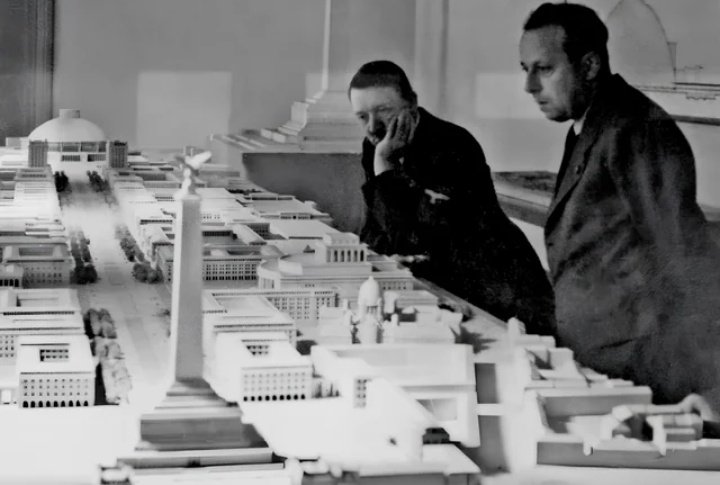 <a href="/dannyctkemp/">Danny Kemp</a> <a href="/DoriToribio/">Dori Toribio</a> Same energy