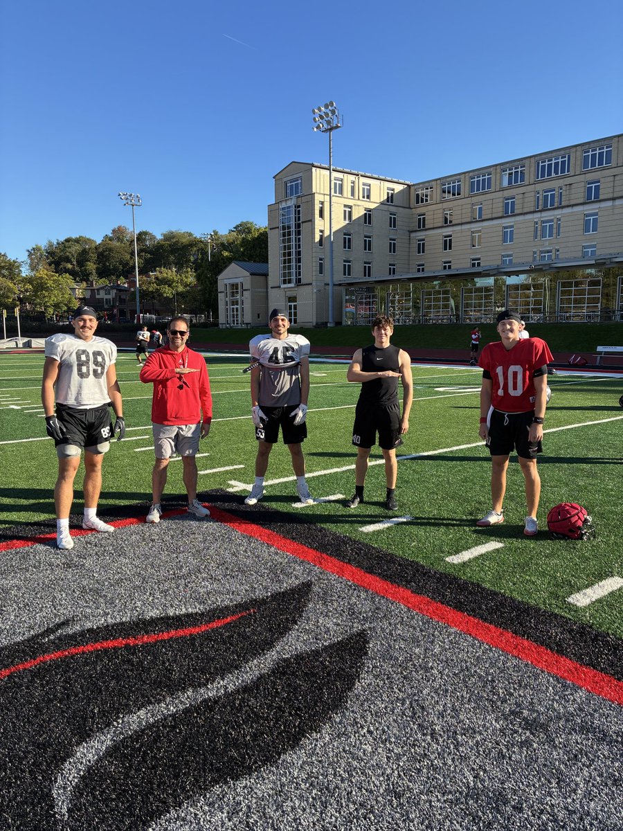 Ryan Larsen tweet media