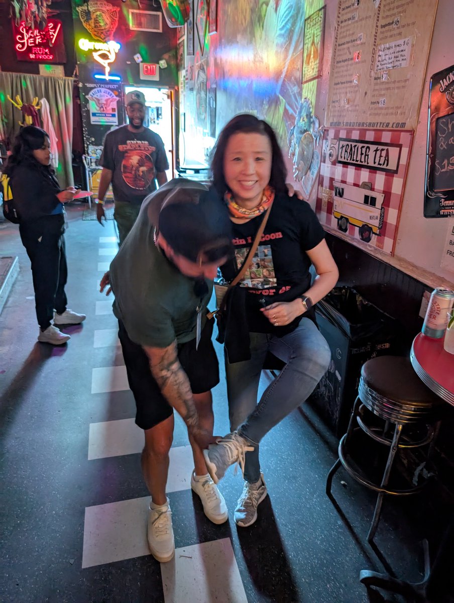 evacoon's tweet image. It was so surreal to watch last night's episode sitting next to the shoe bandit (left shoe only) Jake himself.  It was even more amazing to witness the Survivor family and  fans rallied around him after he was bitten by the venomous snake on the show! 🥰💜 #Survivor #Survivor49