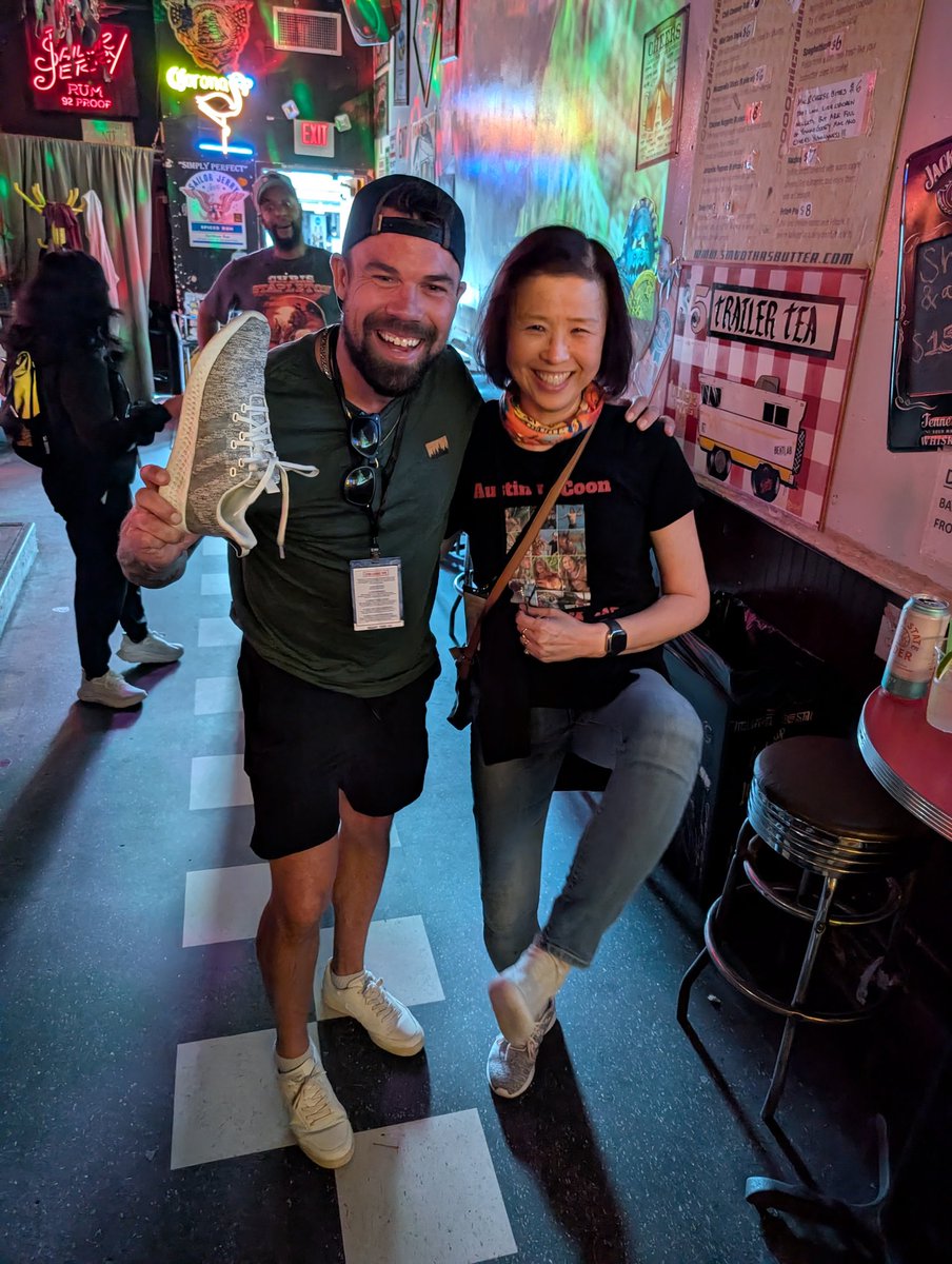 evacoon's tweet image. It was so surreal to watch last night's episode sitting next to the shoe bandit (left shoe only) Jake himself.  It was even more amazing to witness the Survivor family and  fans rallied around him after he was bitten by the venomous snake on the show! 🥰💜 #Survivor #Survivor49