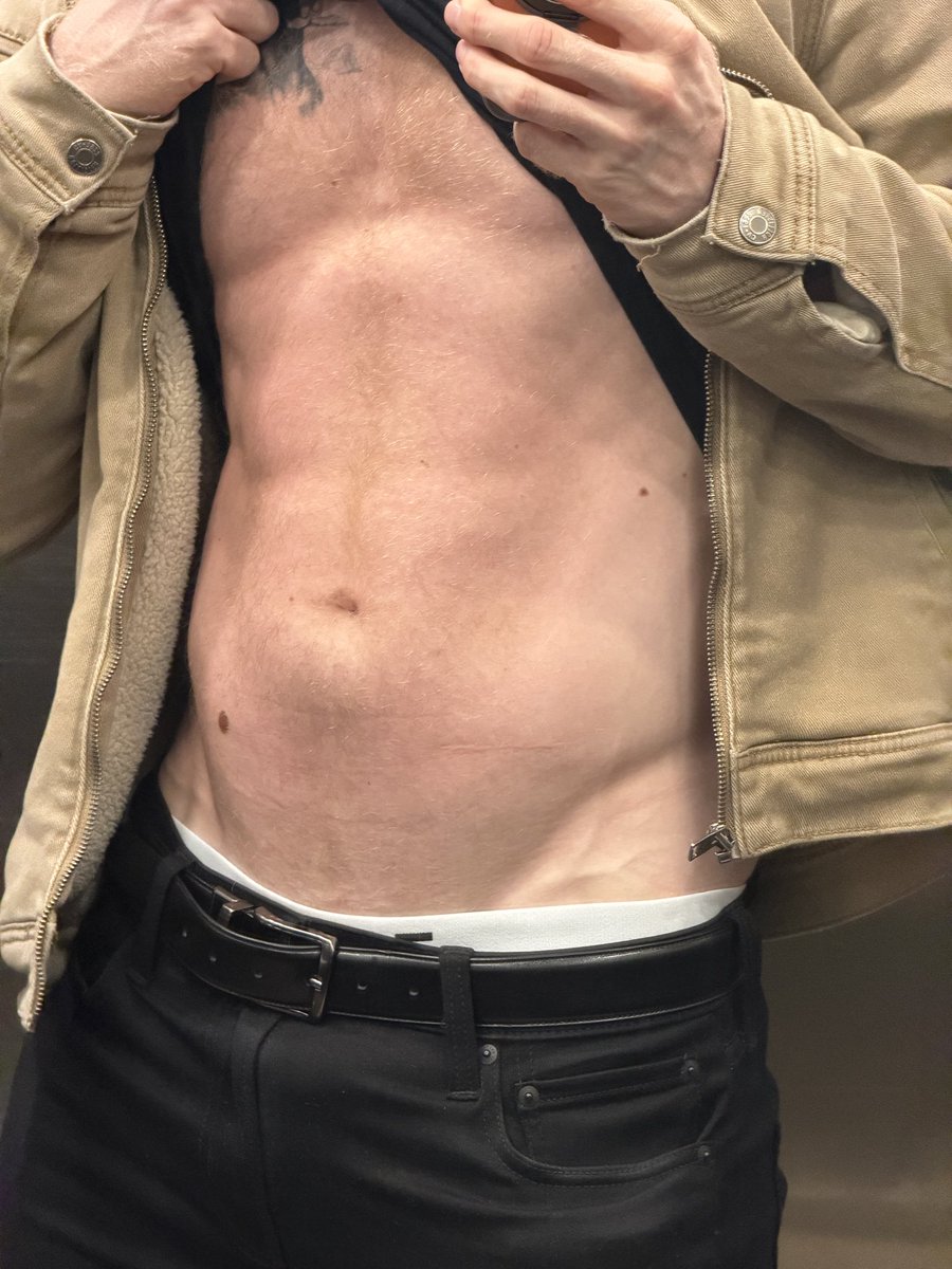 Who likes my blonde fur?