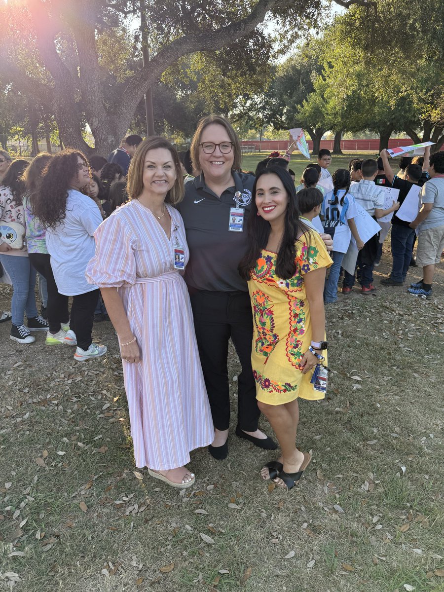 Jeanette Molina-Oliva tweet media