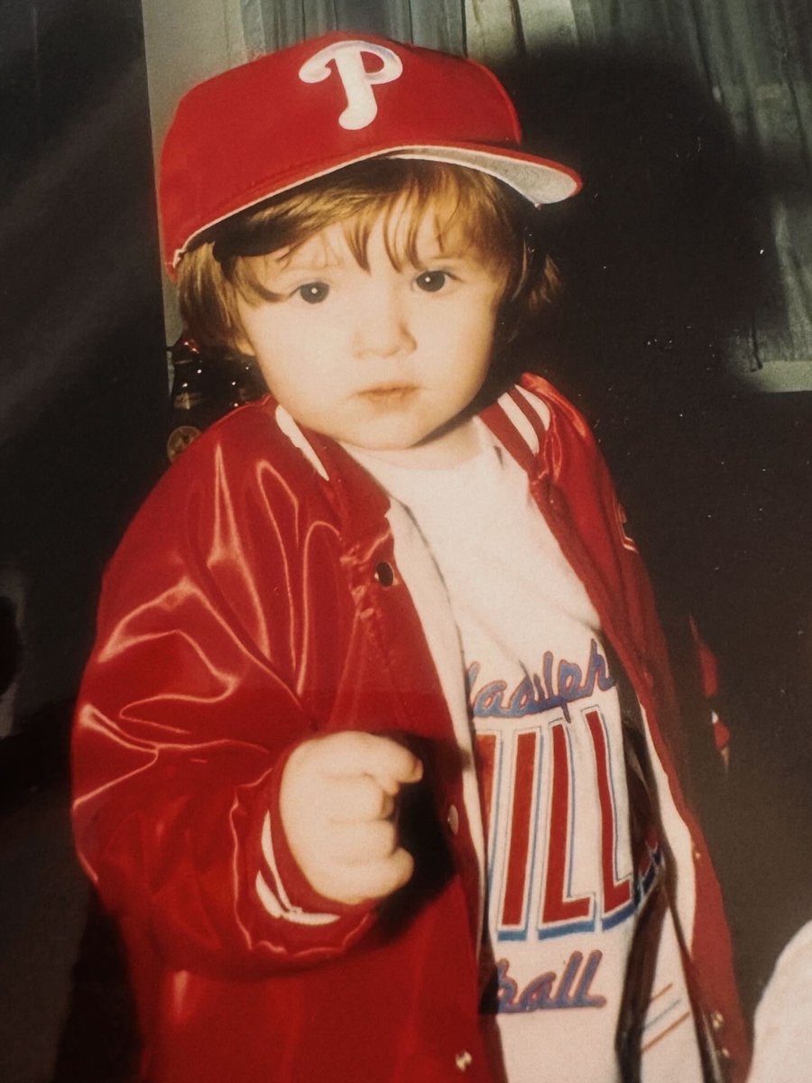 kaitoconnell's tweet photo. over three decades later, same jacket, same fight. honored to pass it down to my daughter. GO PHILS ⚾️❤️ @Phillies https://t.co/6occbFYov1
