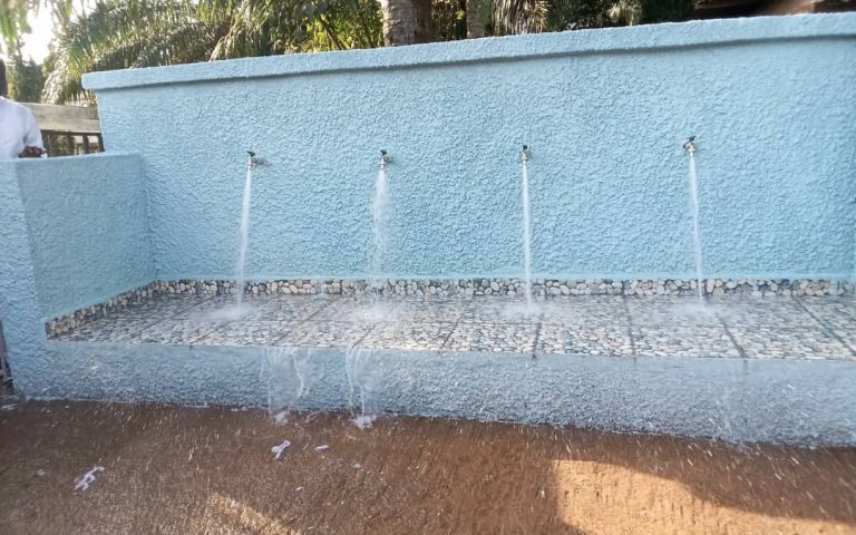 WashNetwork's tweet image. Greater Ukehe Water Scheme in @igboetitilga is revitalized and reticulated across 17 water galleries in the communities. 

This is another commendable step in the right direction by the LGA Administration. 
thenewstarmac.wordpress.com/2025/10/09/odo…