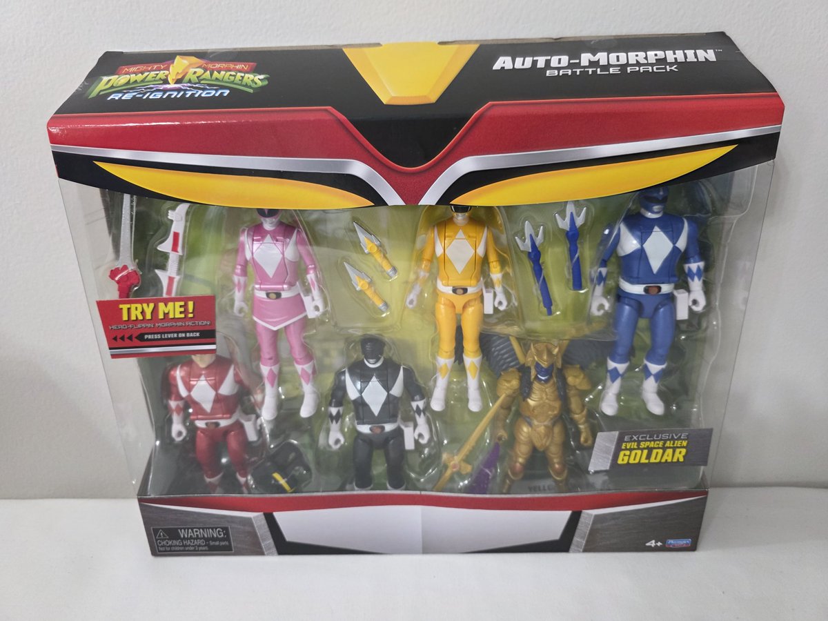 razzle1337's tweet image. ⚡ Giveaway! ⚡️

Repost + Like + Follow to win this Mighty Morphin Power Rangers Re-Ignition Metallic Figure Auto Morphin Battle Pack!

Open worldwide!  Giveaway ends 10/14!
