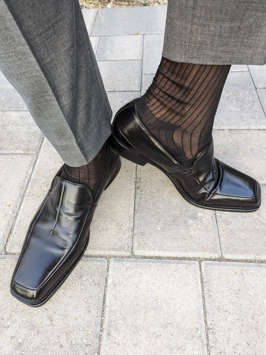 👞 🍆✊💦👅

#sheersocks #sheersocksmen #sheersock #LeatherLove #leatherdom #shoeslover #cum #gaysocks