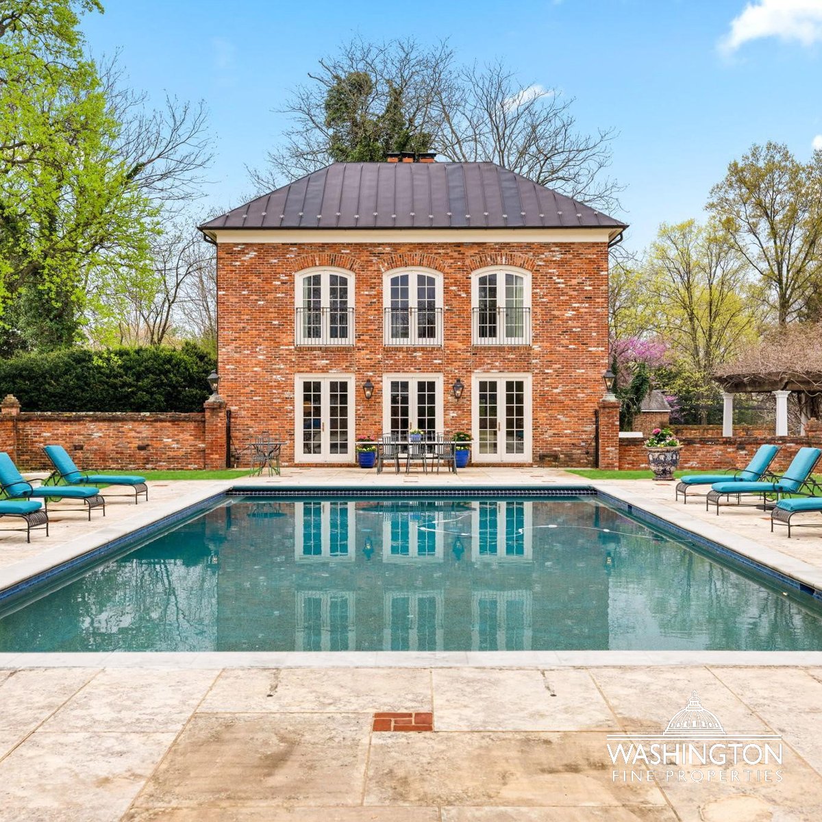 Steeped in history and timeless elegance, Clarens Estate is a rare Alexandria treasure. Built in 1803 and set on nearly 4 acres with Potomac River views, this grand Colonial blends historic charm with modern luxury. A true legacy estate just minutes from Old Town and D.C.