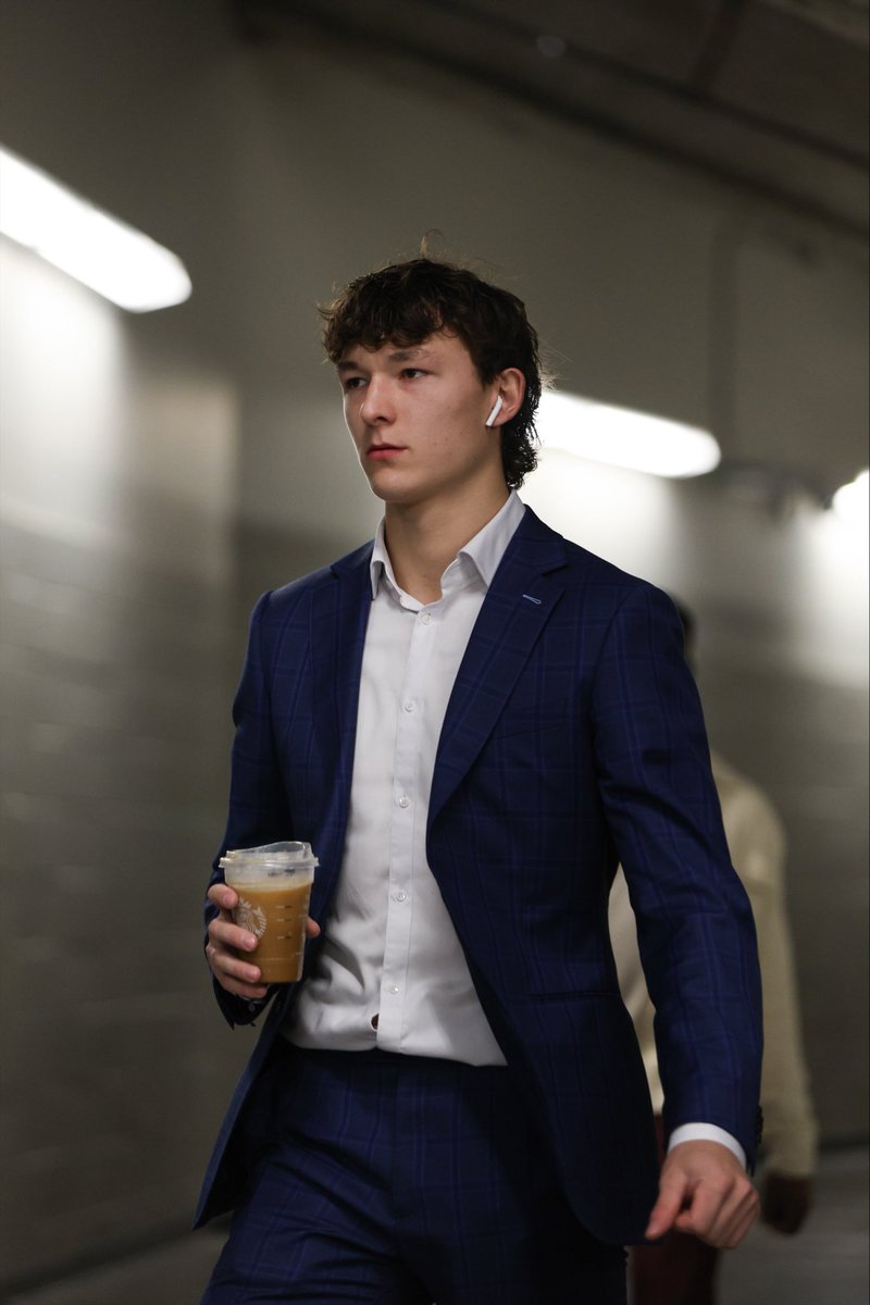 BR_OpenIce's tweet photo. Locked in and ready for his NHL debut 🔒

(via @NHL) https://t.co/4Ky1p83AkT