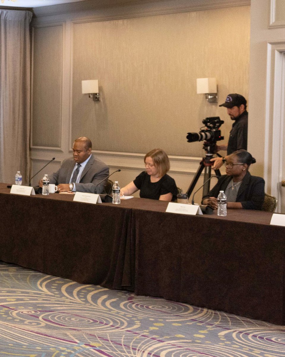 Leaders and advocates came together for the <a href="/empwrourfuture/">Coalition to Empower our Future</a> (CEF) Roundtable to discuss the complex challenges impacting youth mental health and wellbeing. We’re grateful to have taken part in this meaningful event!
Swipe through for 📸 
#Empowerourfuture #CommunityMatters