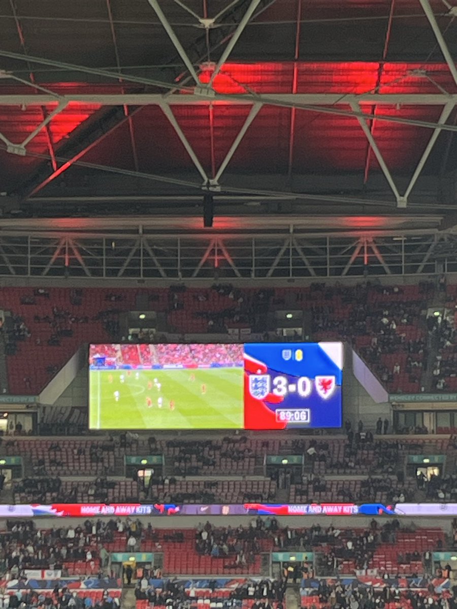 Sam Ainsworth💙🌹 tweet media