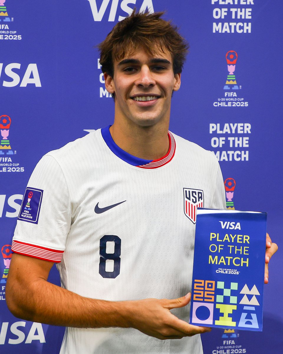 Benjamin Cremaschi at the FIFA U-20 World Cup 🇺🇸

⏲️ 327 minutes
⚽️ 5 goals (Golden Boot leader)
🅰️ 2 assists
👊 Goal per min ratio: 65.4
➡️ Chances created: 4
🔢 Average rating: 8.1 (FotMob)
🏆 Two POTM awards
