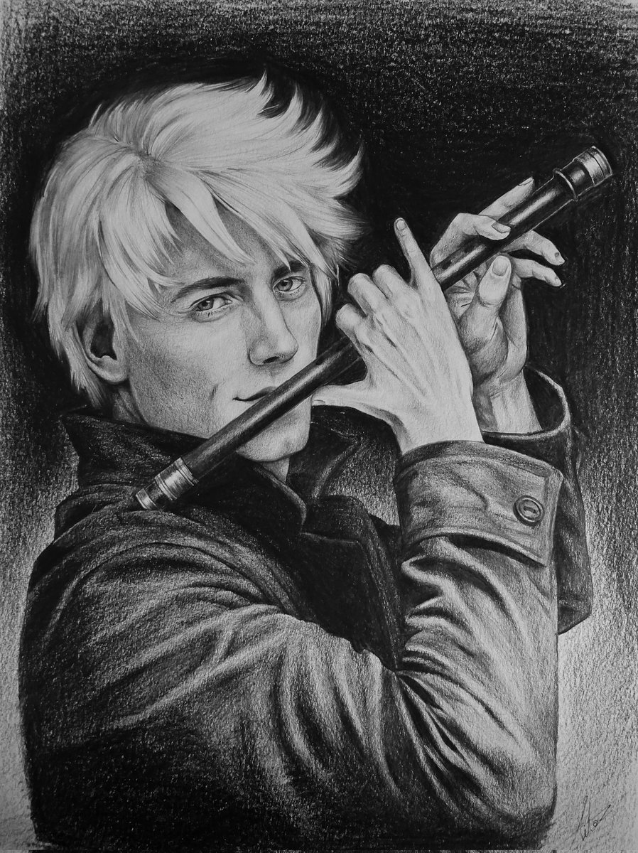 SÍ HOMBRE QUE HAN ENSEÑADO MI DIBUJO EN UN VÍDEO DE BRANDON SANDERSON