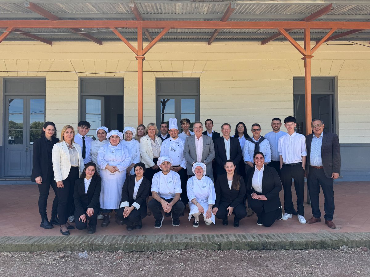 Se realizó la presentación de la tesis de los Alumnos de tercer año de Gastronomía del Instituto de Hotelería y Gastronomía. Esta actividad contó con la participación del Intendente de Colonia Guillermo Rodríguez. Ver más en colonia.gub.uy
#intendenciadecolonia