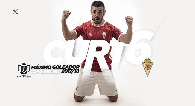 La última vez que el
 👑 Real Murcia 
hizo algo decente en 
Copa del Rey  🏆
fue en la 2017-18
cuando Víctor Curto se proclamó
⚽ Máximo Goleador ⚽ 
del Torneo con 6 goles .
Se llegó a 1/16 de Final con el Premio de la Eliminatoria con el FC Barcelona .
Ya ha llovido...