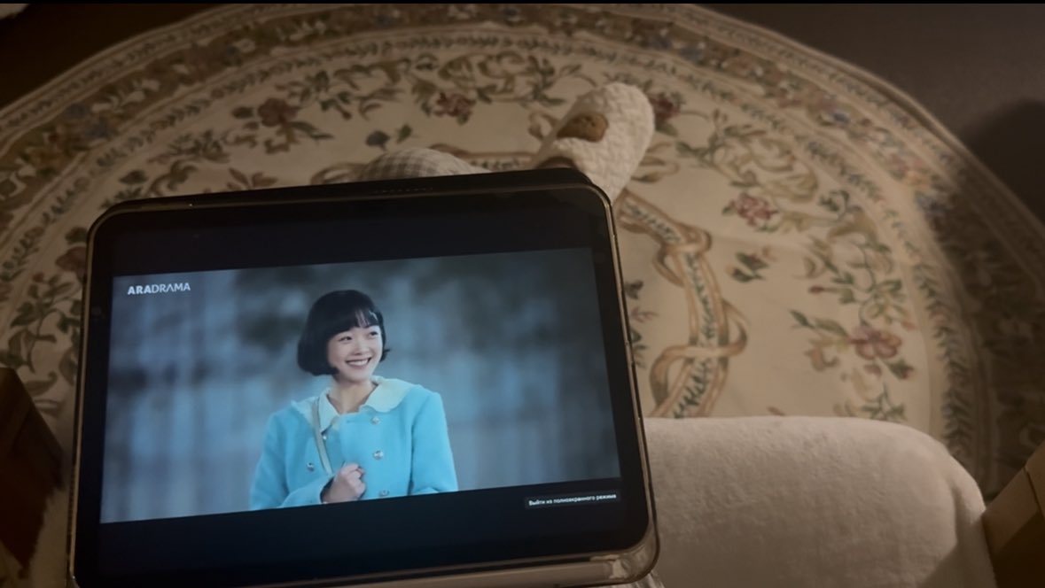 7rsov's tweet image. غرفتي الدافئه تستقبل الشتاء🥹🤎✨!!!