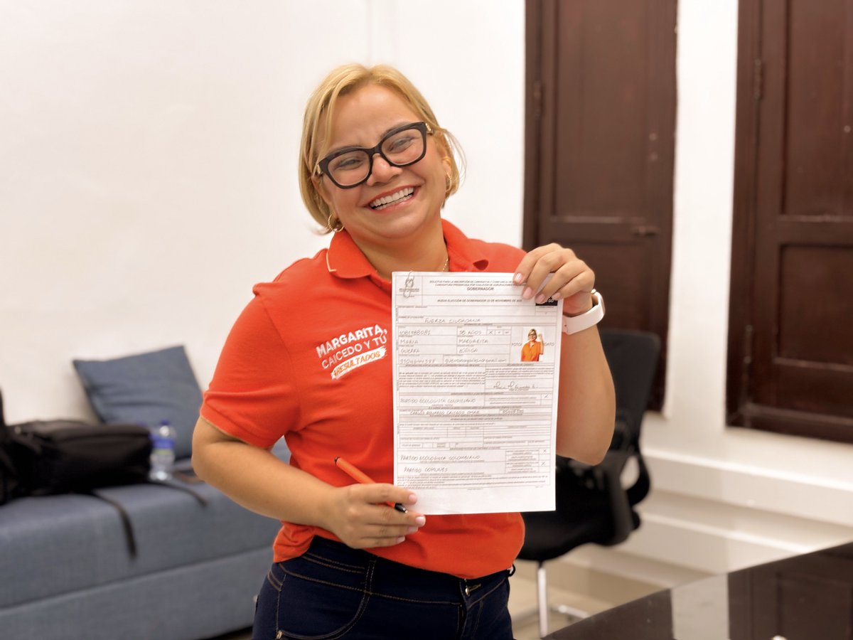 mmarguiguerra's tweet photo. ¡Este jueves de TBT el Magdalena dice: INSCRITA para GOBERNAR! 🧡

Con el inmenso respaldo de la gente y la confianza de nuestro líder @carlosecaicedo , iniciamos el camino definitivo hacia la Gobernación del Magdalena.

Margarita, Caicedo y tú 
+ resultados https://t.co/aBpuj8AIHo