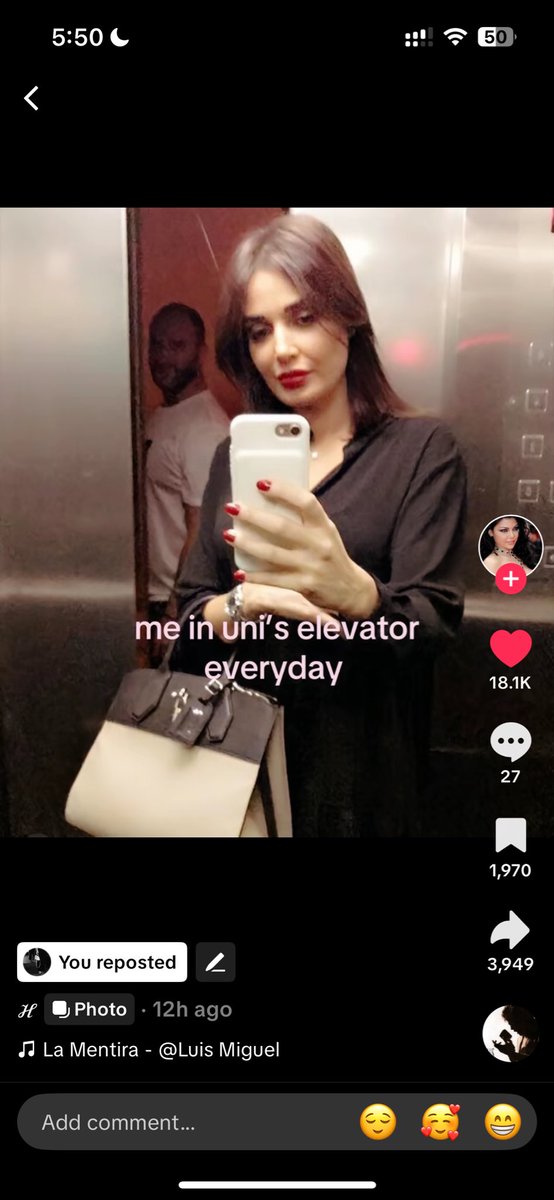 IDTimaa's tweet image. يومي ما يزينن الا من هالفقرة✋🏻