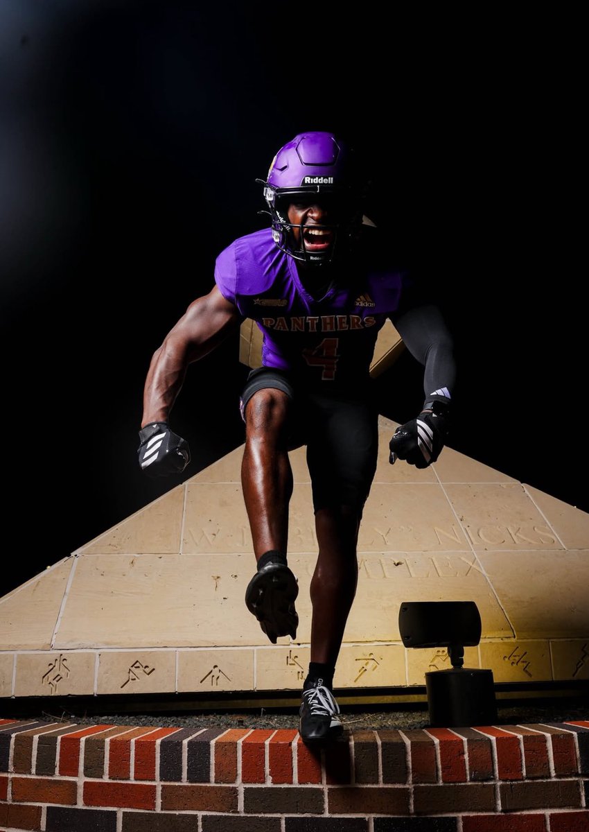 Twanwilson 3⭐️ (@twanwilson04) on Twitter photo #AGTG Blessed to receive (an) offer from Prairie View A&M university ⚪️🟣 <a href="/TritonNation/">Iowa Central Football</a> <a href="/CoachConleyDC/">Jeremy Conley</a> <a href="/CoachO60/">Devone Yelverton</a> <a href="/coach2Finley/">Coach smiley</a> <a href="/JuCoFootballACE/">JuCo Football Forer</a> <a href="/JUCOFFrenzy/">JUCO Football Frenzy</a> <a href="/CoachJayHad/">Jackson Hadley</a> #AGTG Blessed to receive (an) offer from Prairie View A&M university ⚪️🟣 <a href="/TritonNation/">Iowa Central Football</a> <a href="/CoachConleyDC/">Jeremy Conley</a> <a href="/CoachO60/">Devone Yelverton</a> <a href="/coach2Finley/">Coach smiley</a> <a href="/JuCoFootballACE/">JuCo Football Forer</a> <a href="/JUCOFFrenzy/">JUCO Football Frenzy</a> <a href="/CoachJayHad/">Jackson Hadley</a>