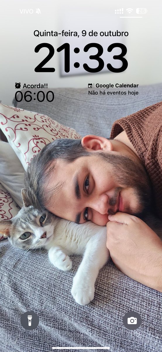 bm_leal's tweet photo. @odaradeverdade Meu marido e nossa filha 😻
@humbeitor https://t.co/soO0RVq7I9