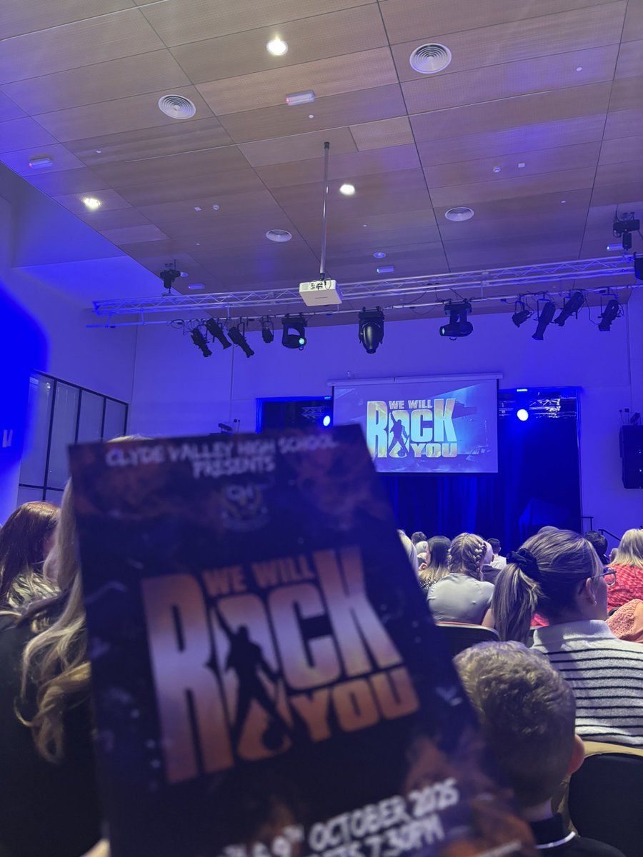 CurranHouseCVHS tweet media