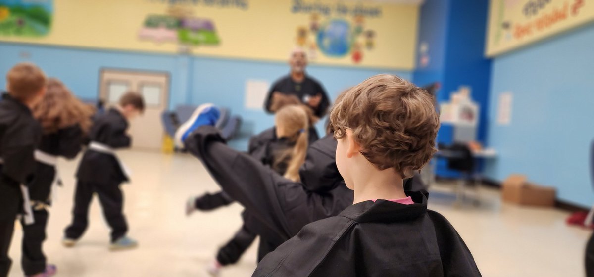 HealthyHipHopTX's tweet image. We’ve outgrown our name by expanding into many art forms — from dance and visual arts to jewelry-making, cheer, and more! But one thing hasn’t changed: our passion, quality, and the amazing instructors who make it all possible.

#HoustonHealthyHipHop  #AfterschoolPrograms