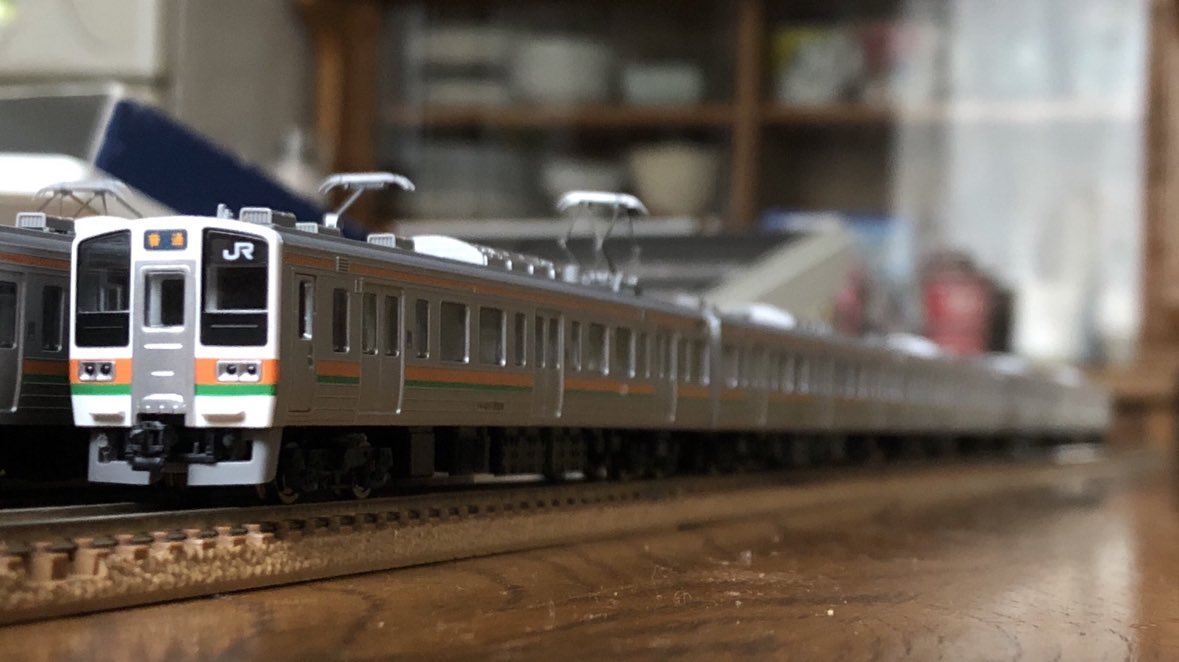 シマA47(→タカC15)として運用している人。
中古購入時より車番がA28だったので矢絣化する構想がありましたが、遠慮なくA47にします
