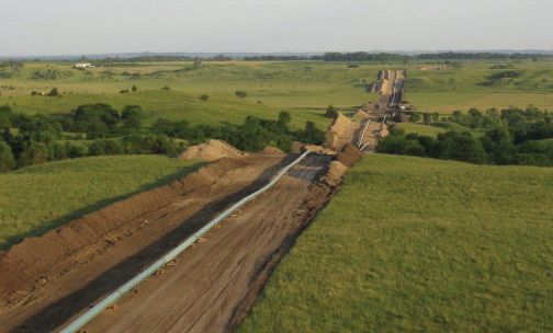 BrianJeanAB's tweet image. We need to increase pipeline access to all coasts. Reducing or removing the tariffs on steel and aluminum would be a great bonus to our economy as well.
#CanadianEnergy #Pipeline
buff.ly/2lKZqYT