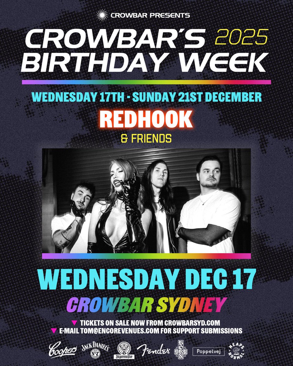 weareredhook's tweet photo. ⚠️🎄 𝐍𝐄𝐖 𝐒𝐘𝐃𝐍𝐄𝐘 𝐒𝐇𝐎𝐖 𝐀𝐋𝐄𝐑𝐓 🎄⚠️

🎅 𝐑𝐞𝐝𝐇𝐨𝐨𝐤 &amp; 𝐅𝐫𝐢𝐞𝐧𝐝𝐬 𝐂𝐡𝐫𝐢𝐬𝐬𝐲 𝐏𝐚𝐫𝐭𝐲 × 
🎁 Crowbar Sydney 𝟏𝟑𝐭𝐡 𝐁𝐃𝐀𝐘 𝐁𝐀𝐒𝐇

You’re invited (duh)!!! 💚🎶

🎟️ Tix on sale now - https://t.co/9s0vKKu6Xl https://t.co/L5R3sAdCl4