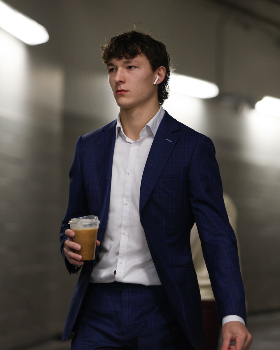 Matthew Schaefer has arrived ahead of his NHL debut! 🤩 #NHLFaceOff